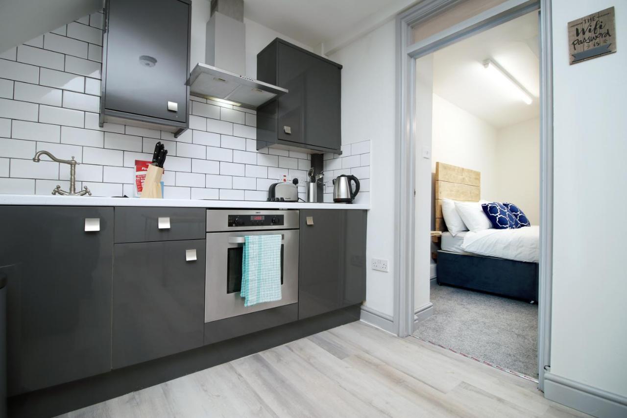 Sleeps 6, Smart Tv'S, Parking Swansea & Morriston Hospital Apartment Luaran gambar