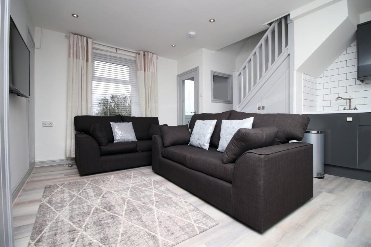 Sleeps 6, Smart Tv'S, Parking Swansea & Morriston Hospital Apartment Luaran gambar